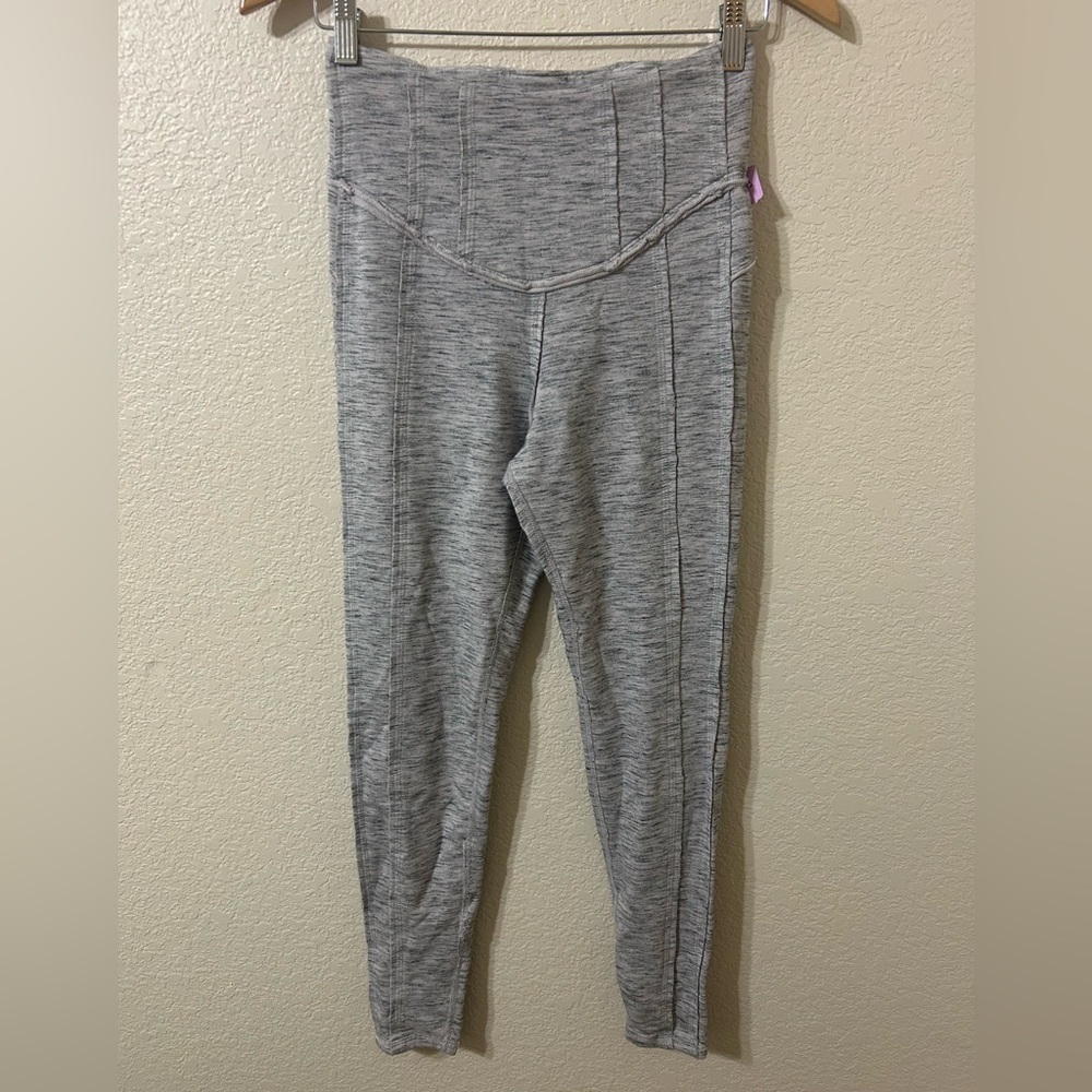 FP Movement Free People High Rise Hybrid Leggings in Heather Gray - Size Small
